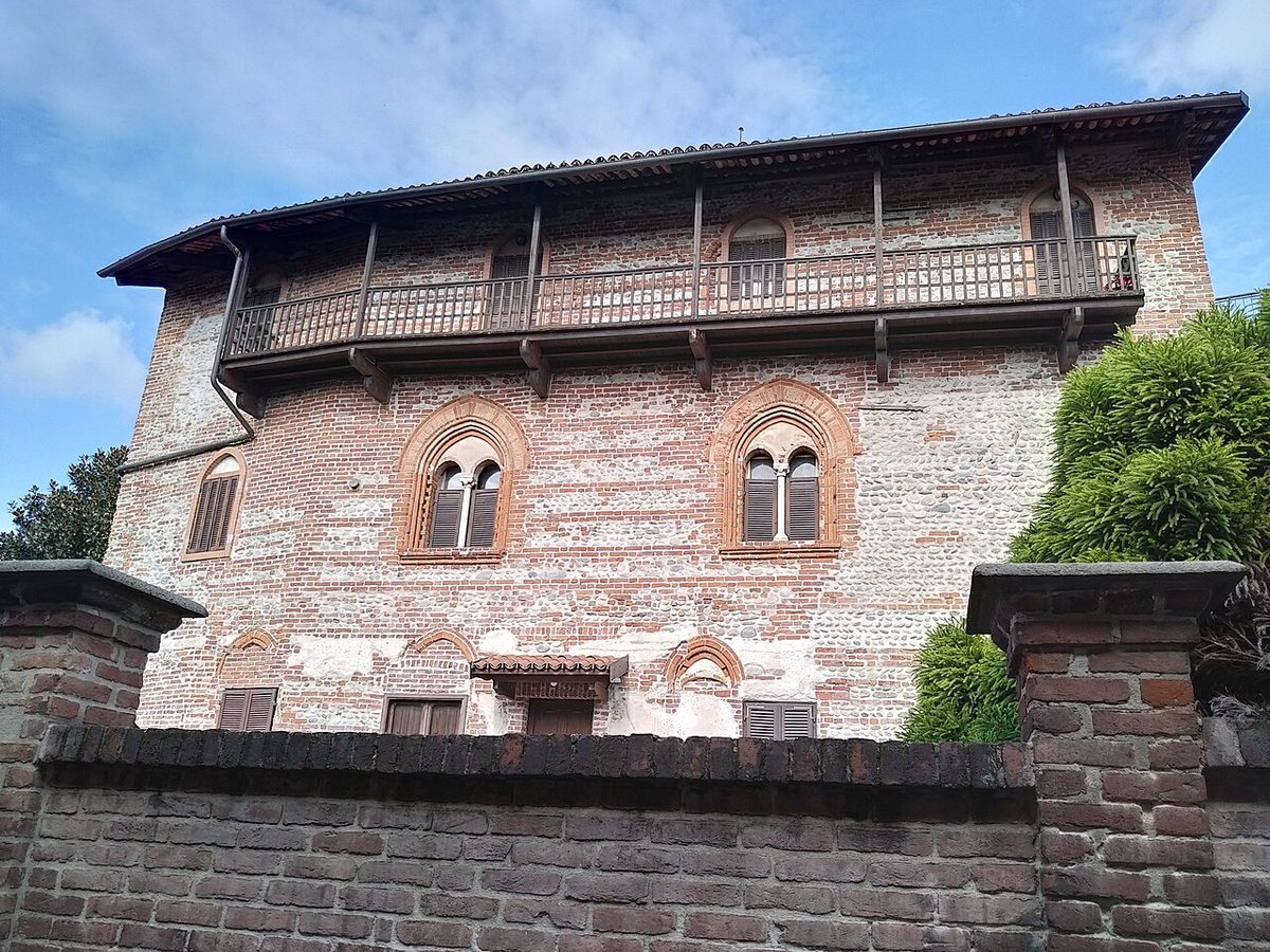 Beinasco (TO): the castle